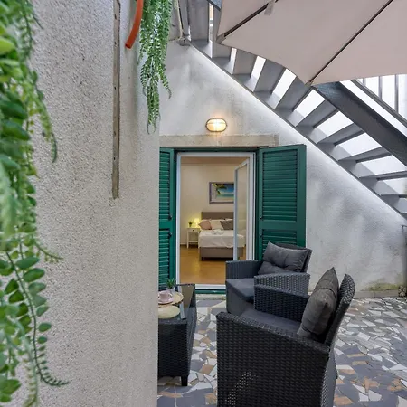 Close To The Centre - Happy Apartman *